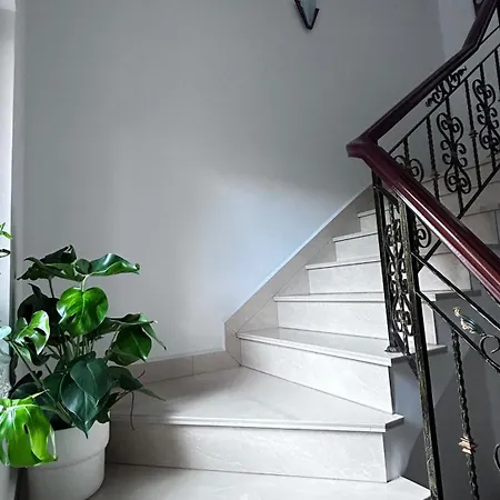 Casa Noi * Bucarest